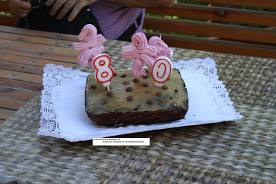 BROWNIE CON COBERTURA DE MERMELADA DE PLATANO