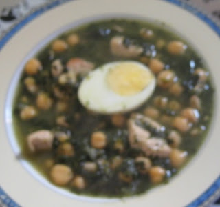 GARBANZOS CON ESPINACAS Y POLLO