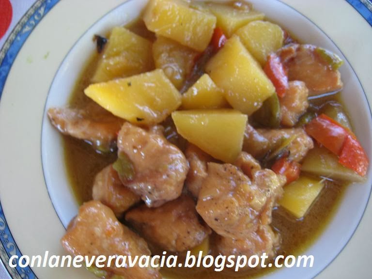 PATATAS GUISADAS CON POLLO