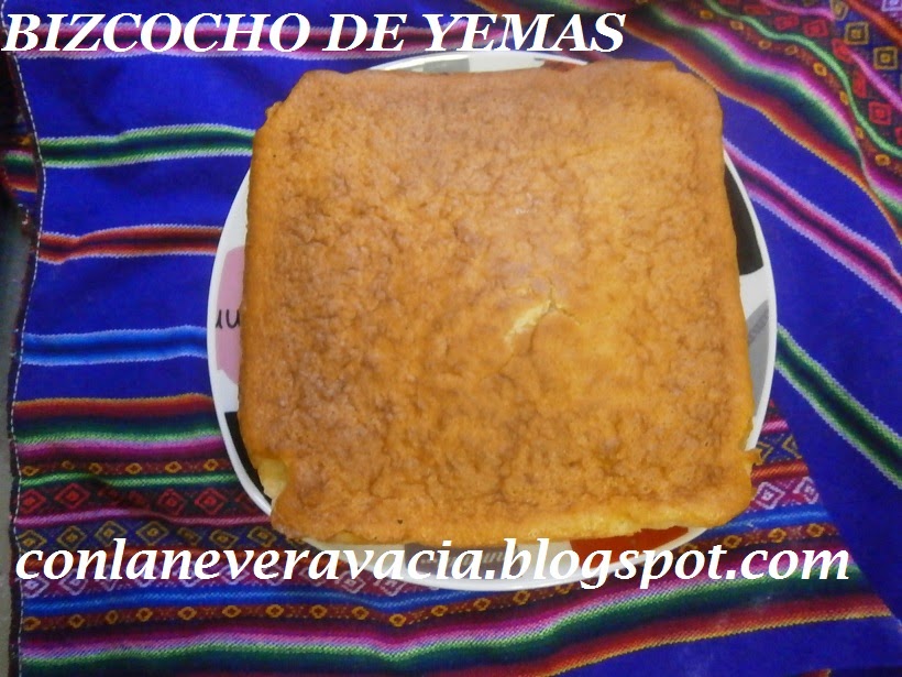 BIZCOCHO DE YEMAS